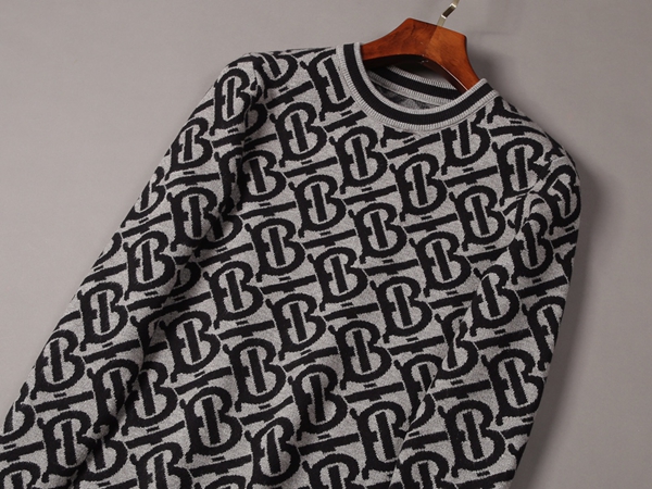 ブランドセーター側面デザイン